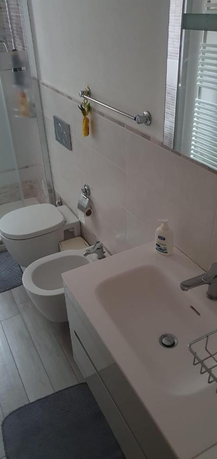 Apartamento Scacciapensieri Vicino Al Policlinico E Al Centro Citta Siena Exterior foto