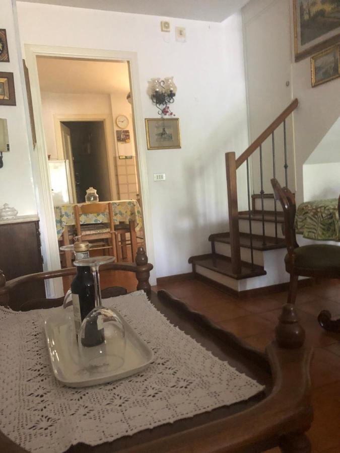 Apartamento Scacciapensieri Vicino Al Policlinico E Al Centro Citta Siena Exterior foto